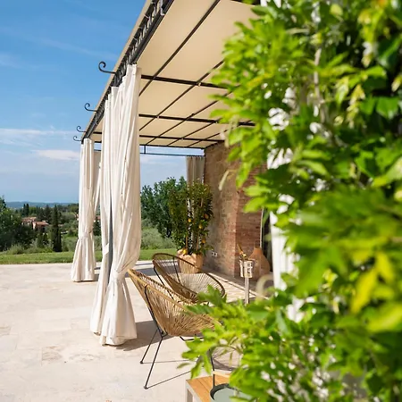 Luxury Le Rondini Villa *