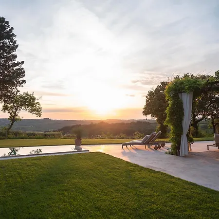 Luxury Le Rondini Villa *