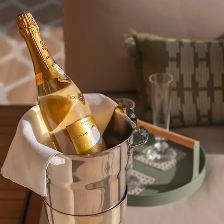 Luxury Le Rondini *